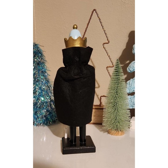 Halloween Christmas pastel black pumpkin nutcracker new with ghost BOO sign smal - Picture 3 of 11